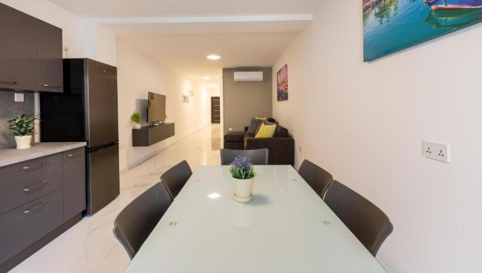 Apartamento New And Modern In Bugibba, Great Location